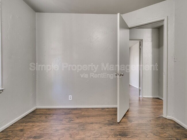 Building Photo - 1321 NW 82nd St