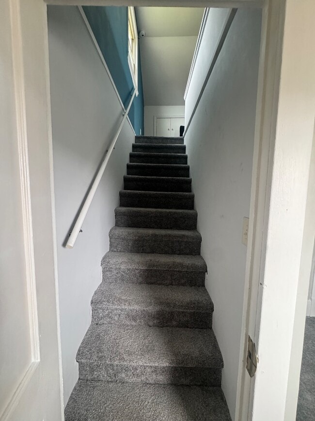 Building Photo - 5017 Highland Park Ave