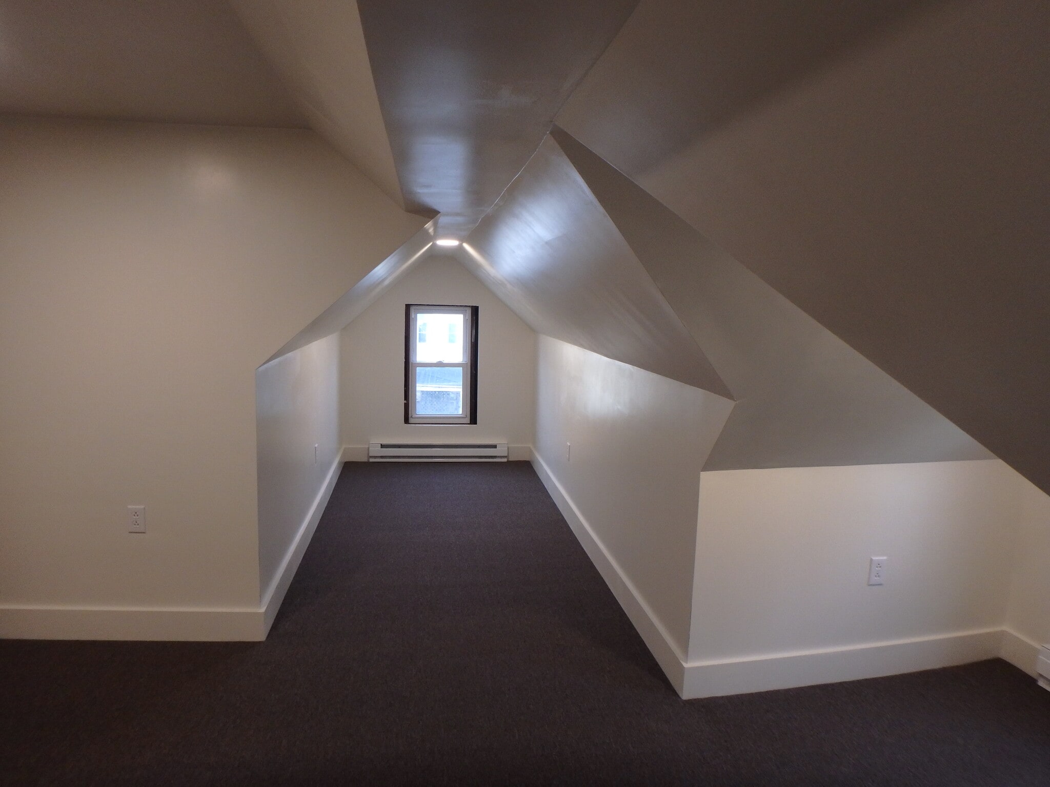 Building Photo - 115 N Montour St