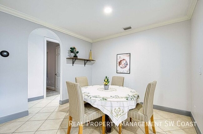 Building Photo - 27020 Adriana Cir