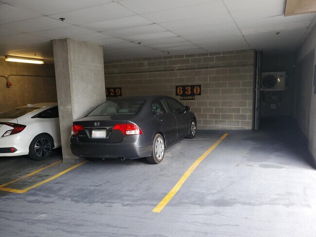 Building Photo - 2 E Erie St