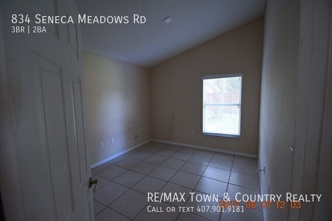 Building Photo - 834 Seneca Meadows Rd