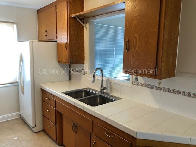 Building Photo - 20935 Conradi Ave