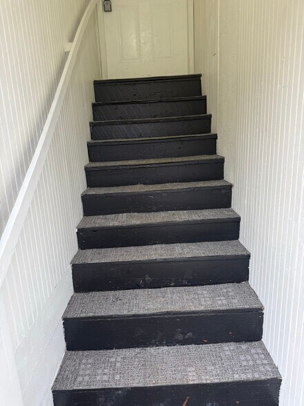 Building Photo - 1022 Huffman St