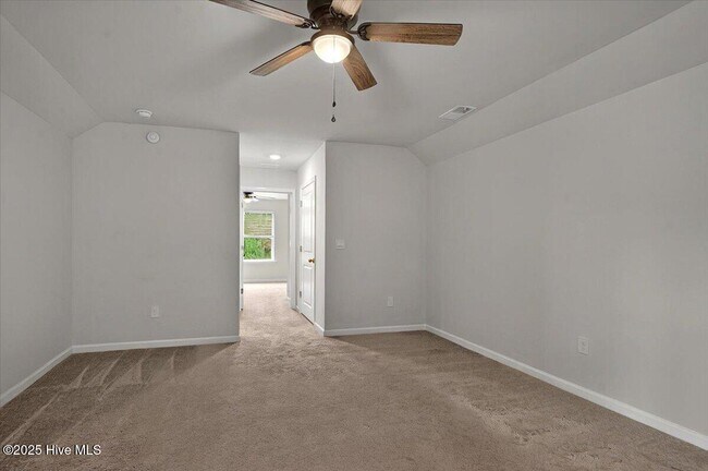 Building Photo - 1338 Cadbury Castle Dr SE