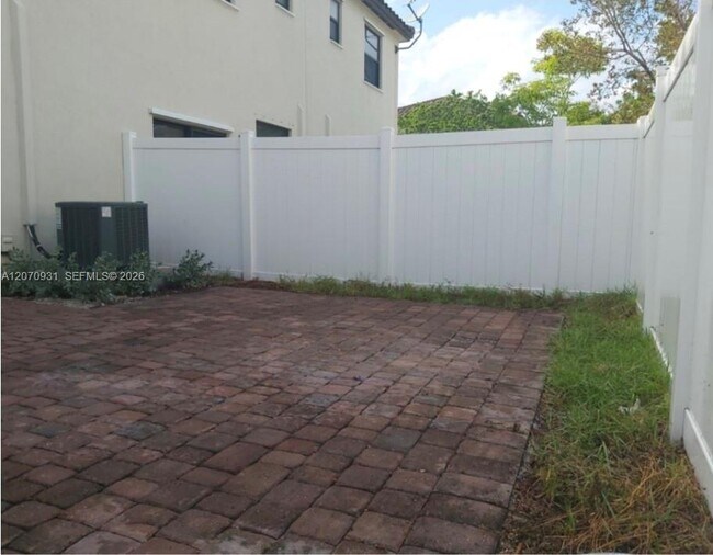 Building Photo - 9267 W 34th Ct