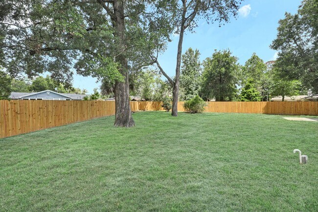 Building Photo - Renovated 3 bedroom/ 2 bathroom home in Mandarin