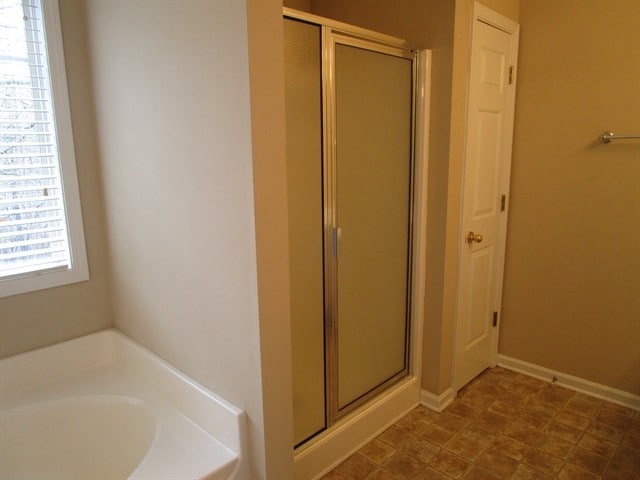 Building Photo - 330 Red Fox Dr