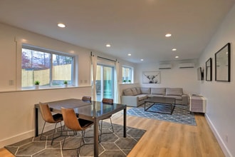 Building Photo - Black Mountain Furnished Lower Level Apart...