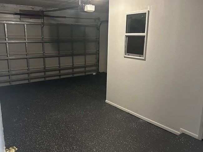 Building Photo - For Rent: Orlando, FL 3 Bed + Office | 2 B...