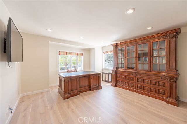 Building Photo - 3331 Oakmont View Dr