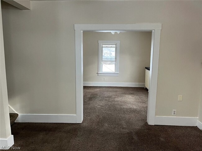 Building Photo - 2211 18th St SW