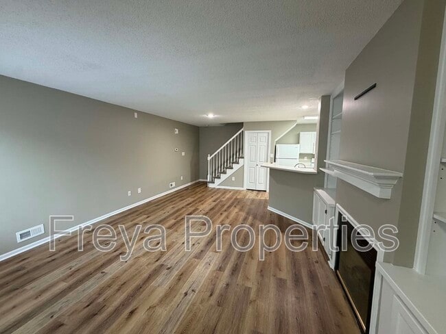 Building Photo - 6855 Woodland Ave