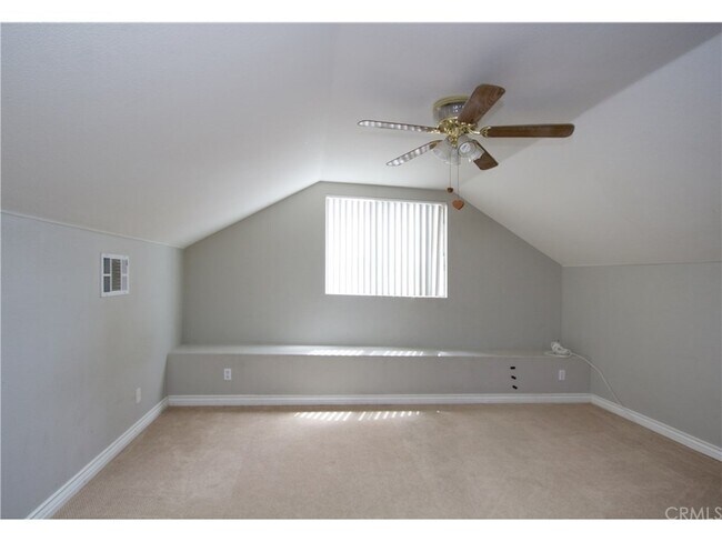 Third Floor - 3573 Cougar Canyon Rd