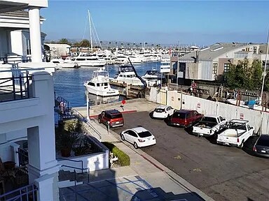 Building Photo - 2600 Newport Beach Blvd
