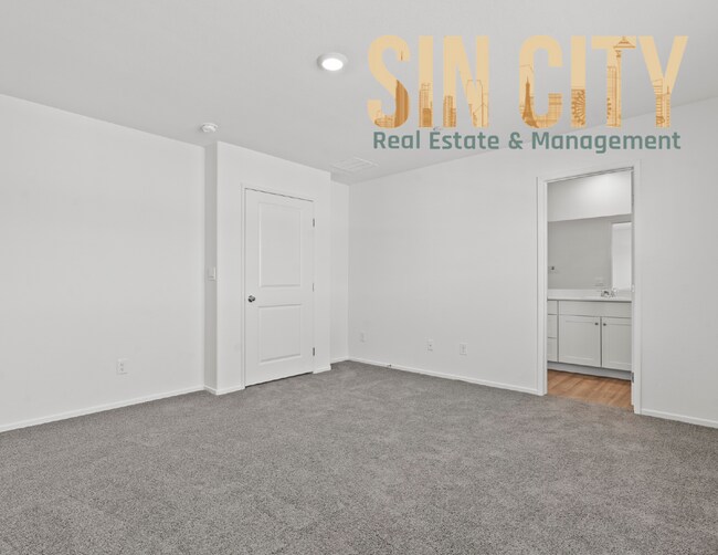 Building Photo - 1919 Stanza St