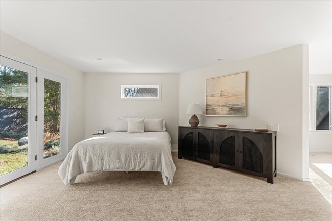 Building Photo - 3936 Holden Dr