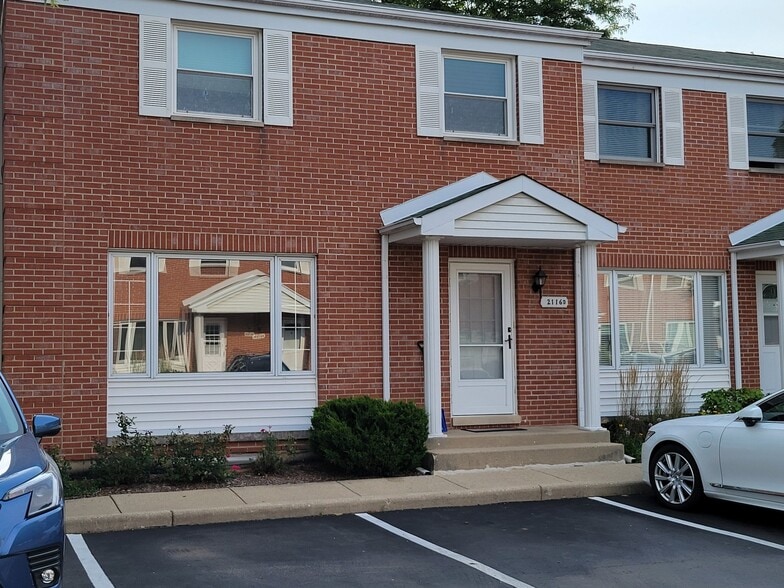 Building Photo - 2116 Rugen Rd