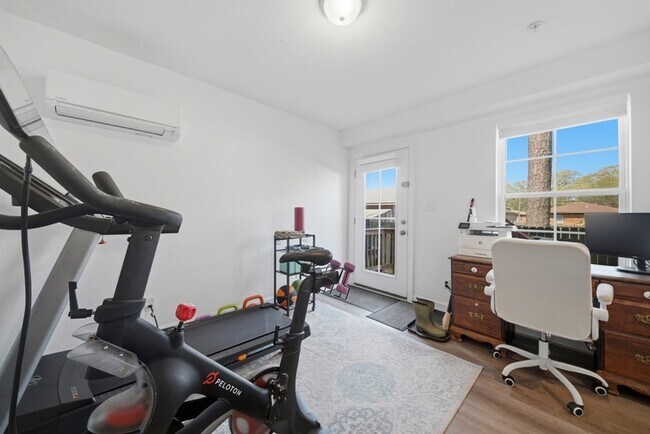 Building Photo - 4331 Pinter Ln