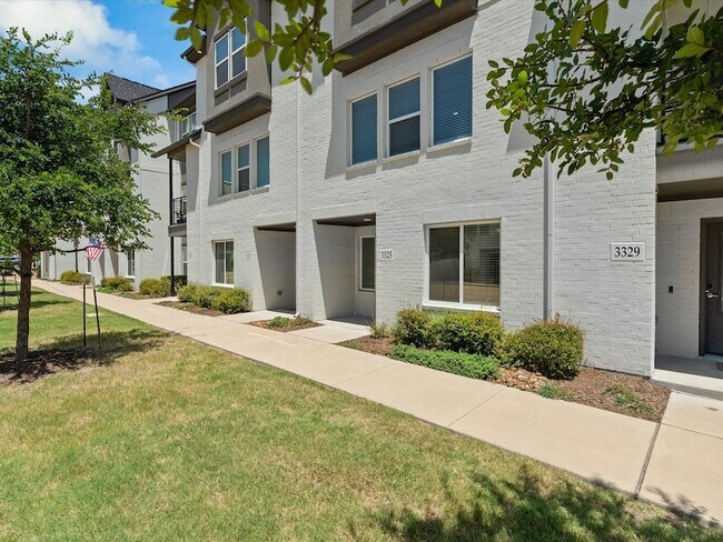 Building Photo - 3325 Norris St