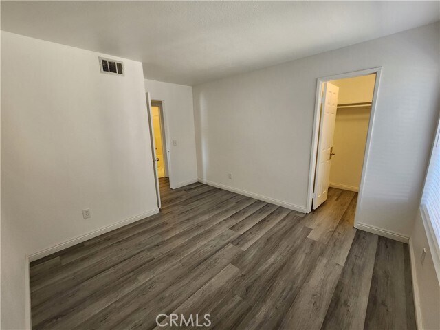 Building Photo - 1599 Border Ave