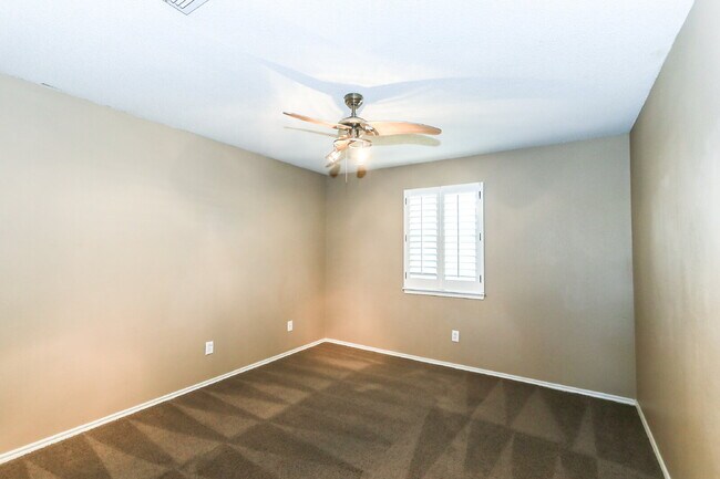 Building Photo - Beautiful Home Located South of Frenship H...