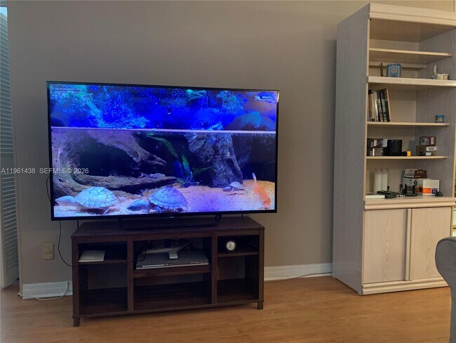 Building Photo - 210 172nd St