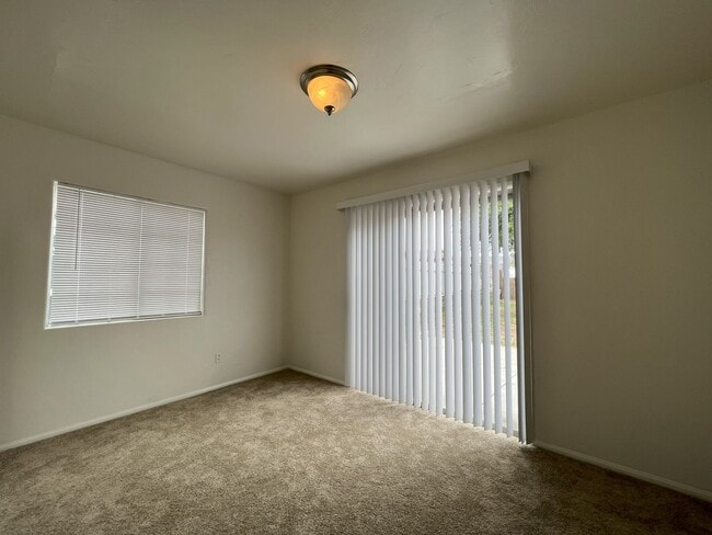 Building Photo - Must See 4 bedroom 2 and a half bathroom home in El Cajon