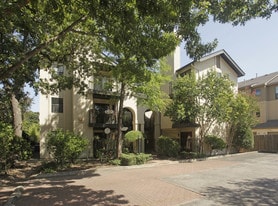 Building Photo - 1306 Norwalk Ln