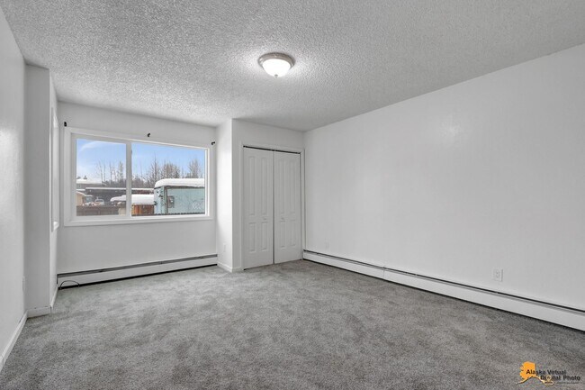 Building Photo - 4011 E Turnagain Blvd