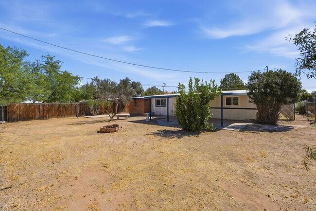 Building Photo - 4608 Fremont Ave