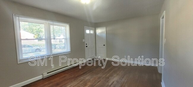 Building Photo - 1808 Ryan St
