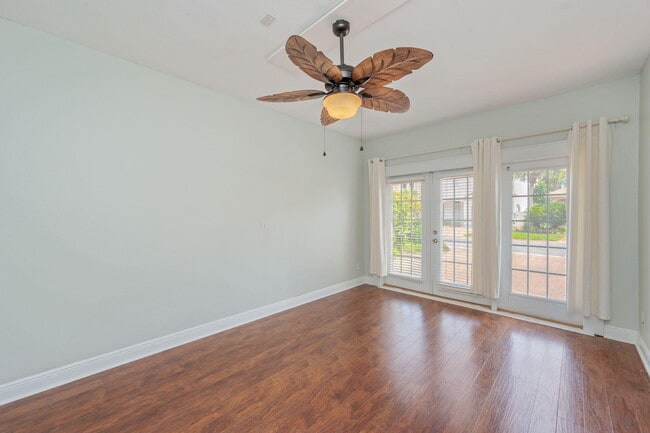 Building Photo - 272 Calusa Blvd