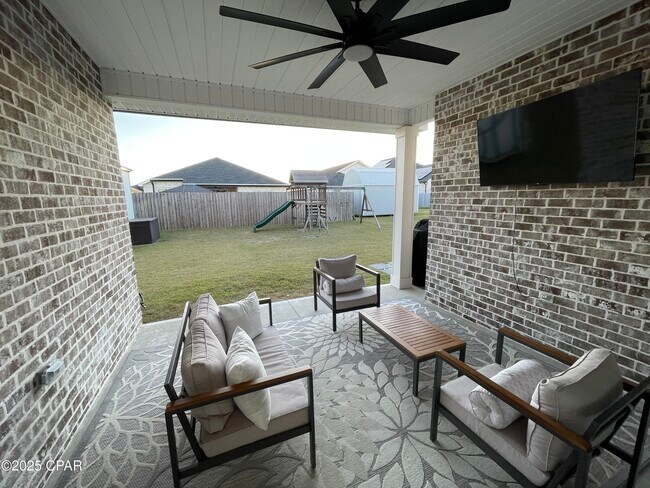 Building Photo - 3787 Basal St