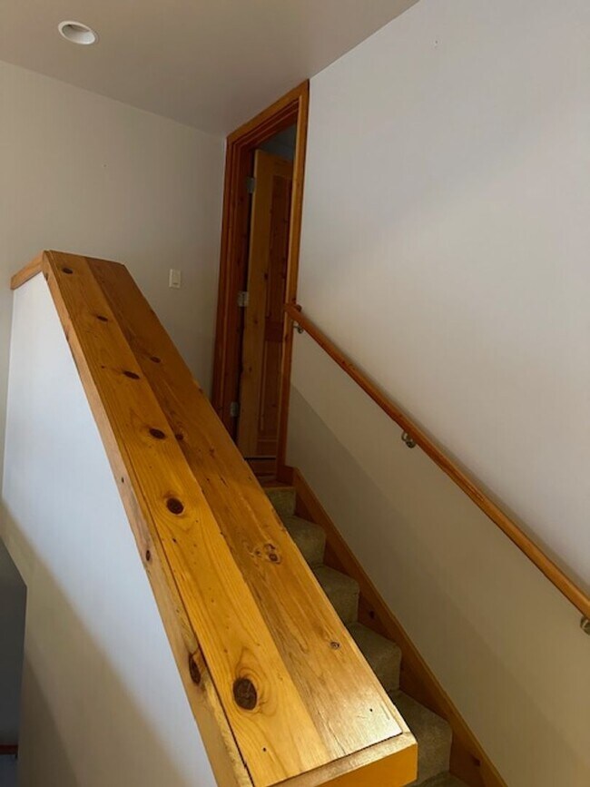 Building Photo - Amazing High End Condo in Award Winning "C...