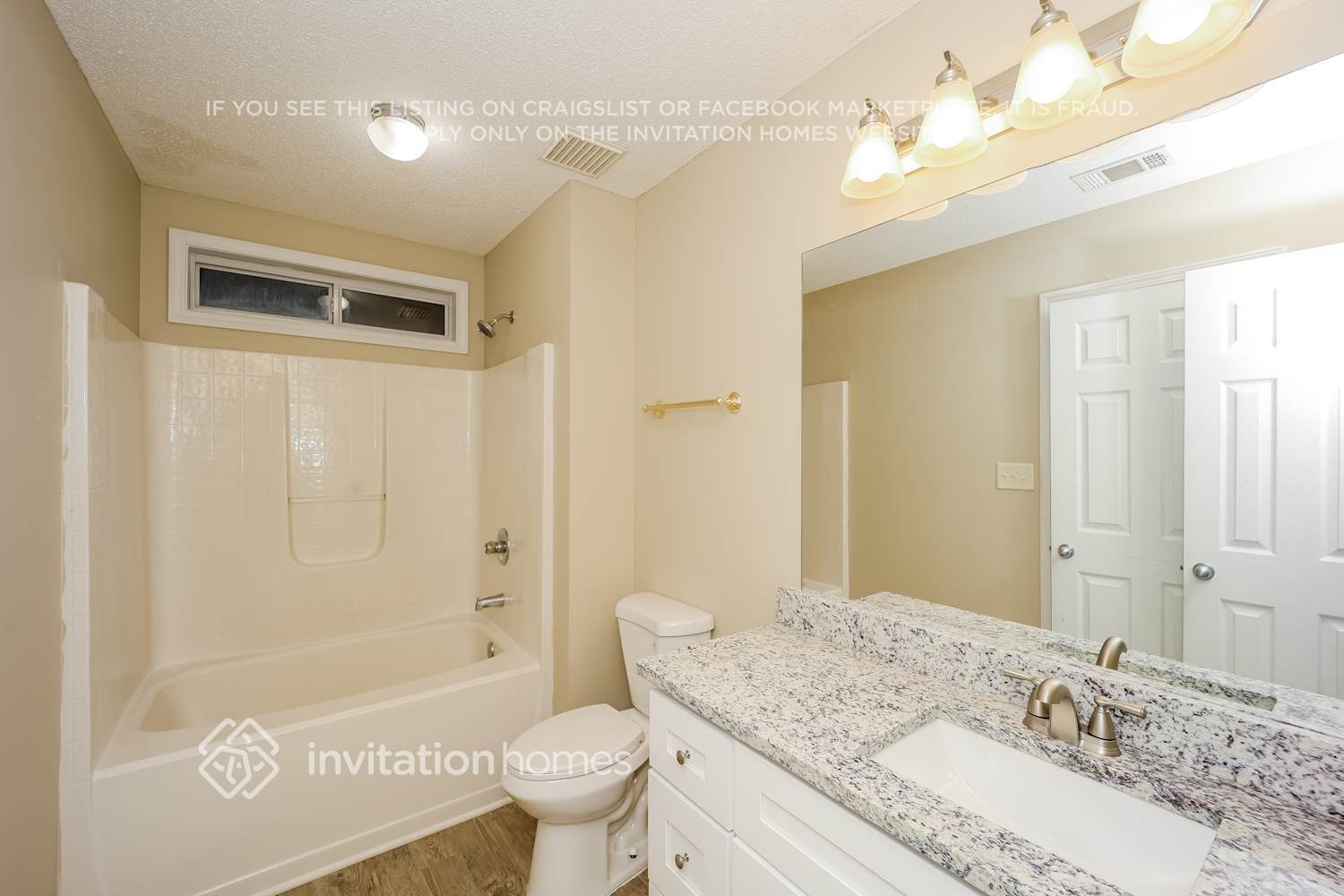 Building Photo - 220 Brookwood Cove