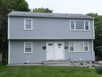 Building Photo - 8 1/2 Girard St