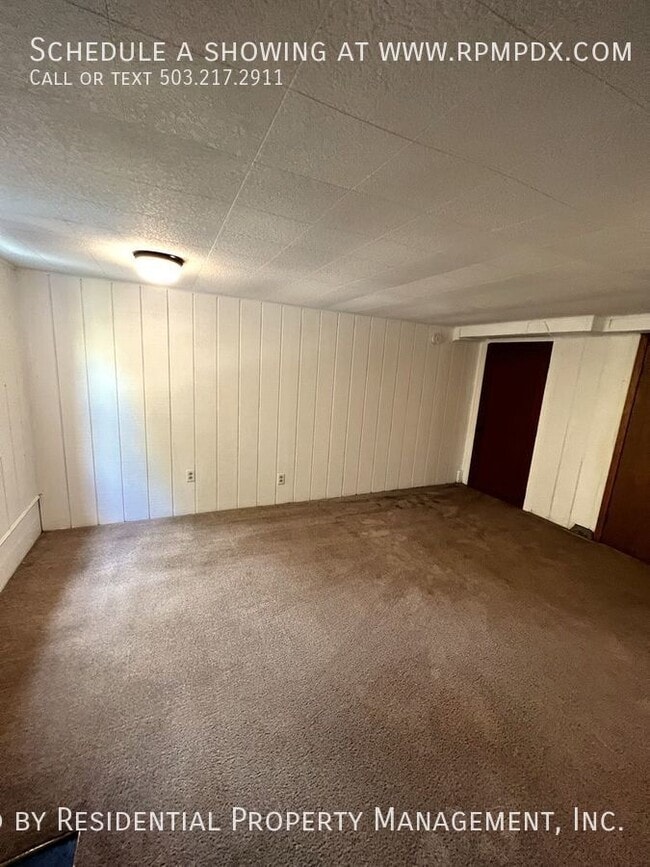 Building Photo - 4434 SW Valona Way