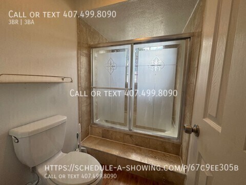 Building Photo - 1502 Lawndale Cir