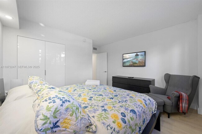 Building Photo - 19370 Collins Ave