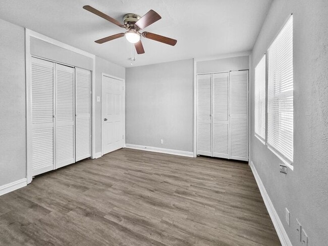 Building Photo - 5837 Aton Ave