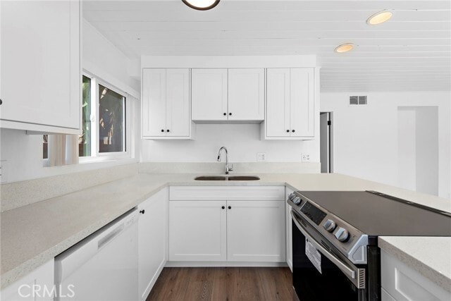 Building Photo - 112 E Balboa Blvd