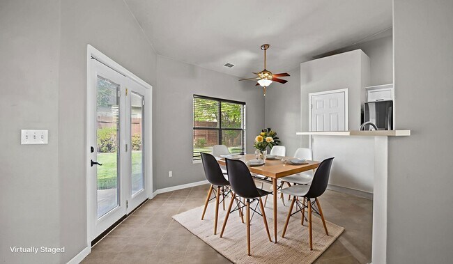 Building Photo - Spacious 3-Bed Ranch Home w/ 3-Car Garage & RV Parking In Quiet North Grand Junction Neighborhood