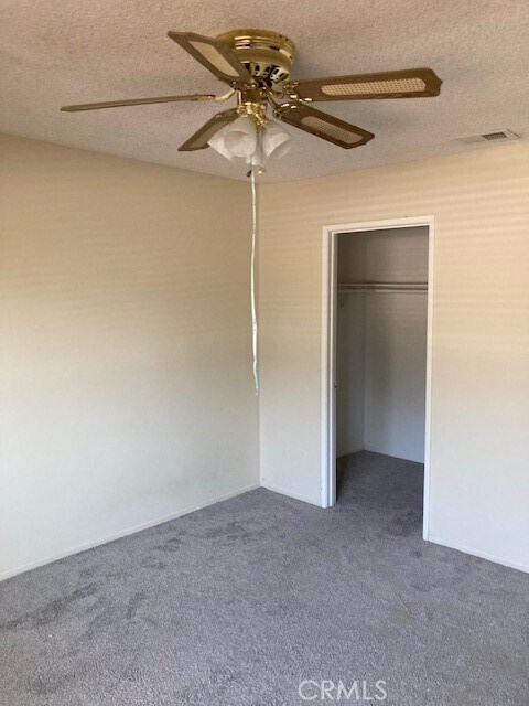 Building Photo - 156 Tamarisk St