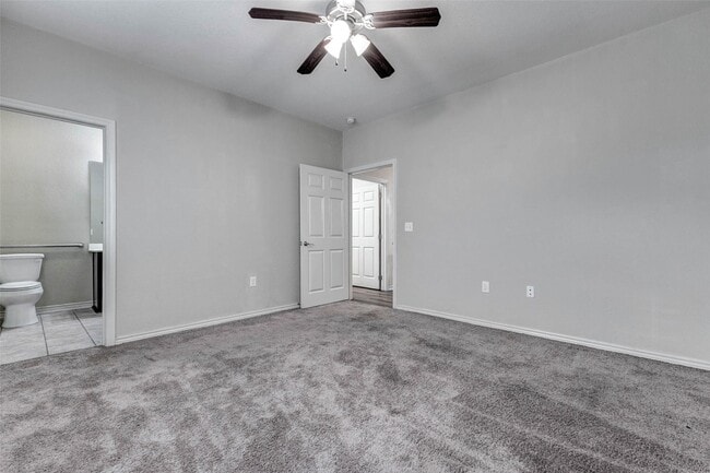 Building Photo - 4918 Carmen St