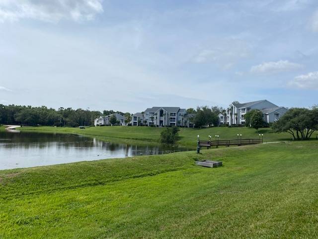 Building Photo - 2553 Grassy Point Dr