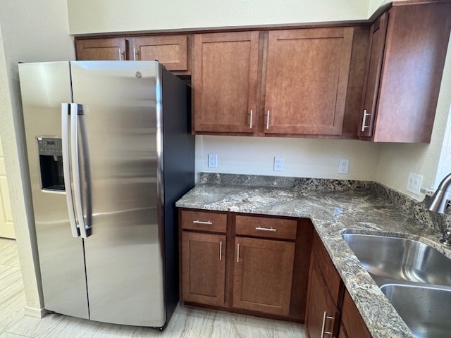 Kitchen - 709 Pampas Pl