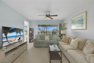 Building Photo - 16881 Davis Rd