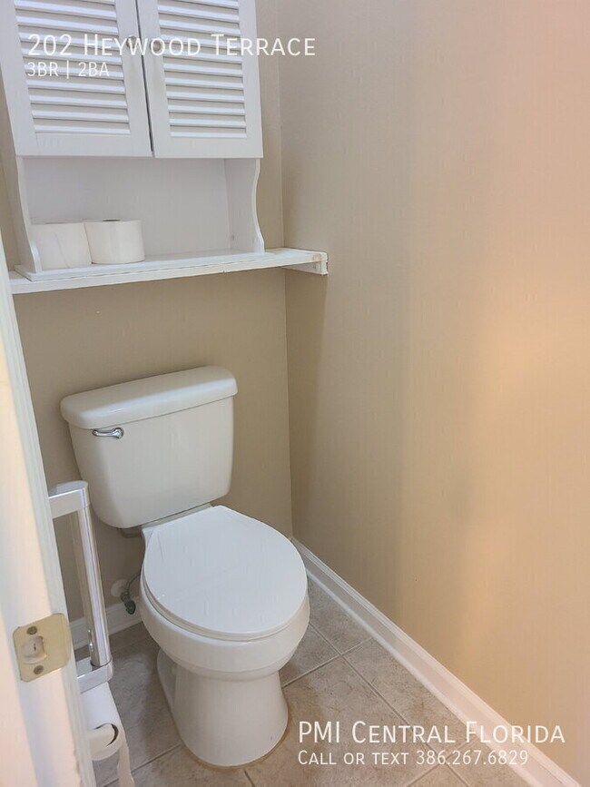 Building Photo - 202 Heywood Terrace