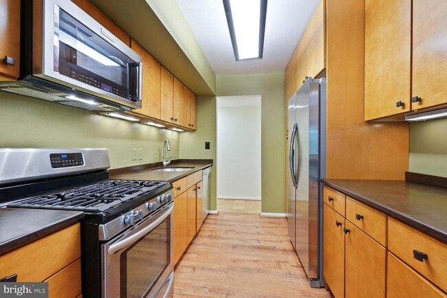 Building Photo - 9039 Sligo Creek Pkwy